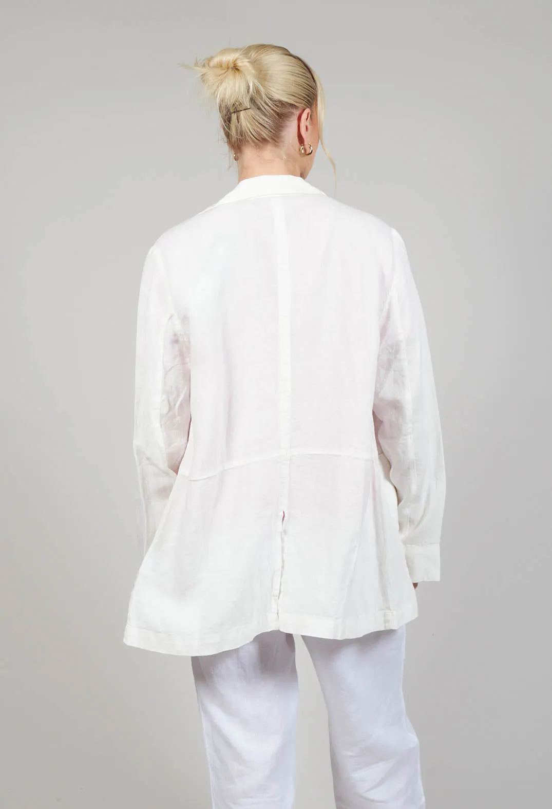 Ambato Blazer in Off White