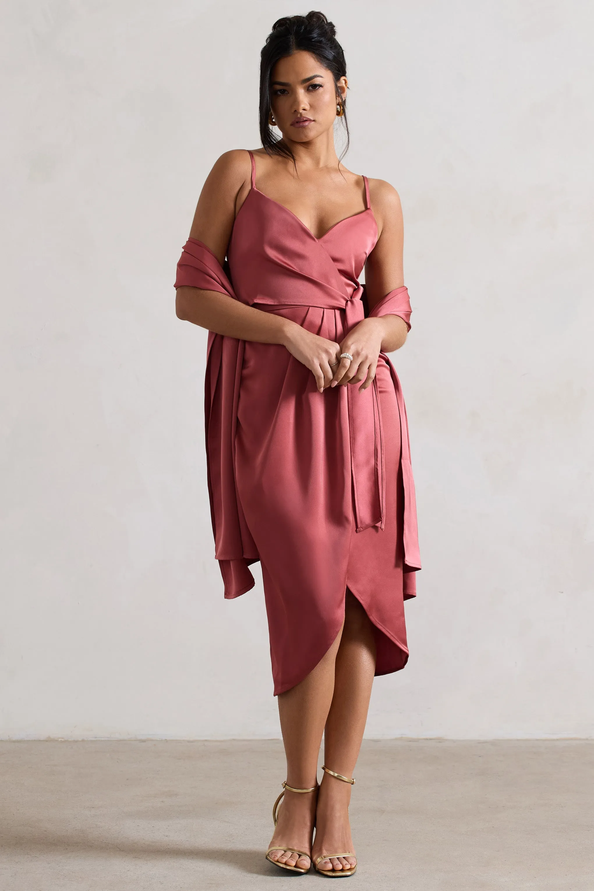 Sabela | Robe mi-longue en satin rouge avec noeud