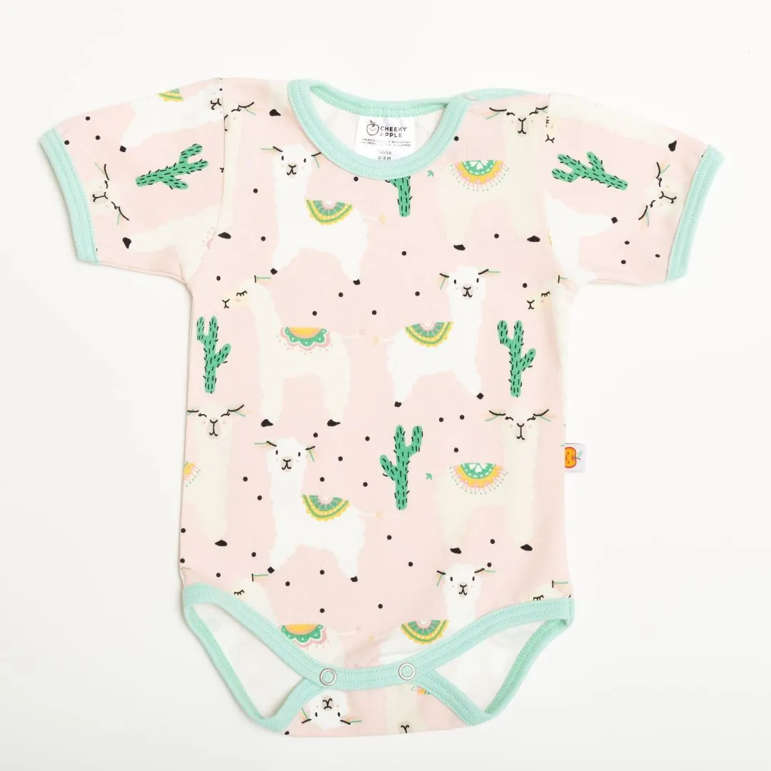 Short-sleeve baby body "Alpakas Pink/Spearmint"