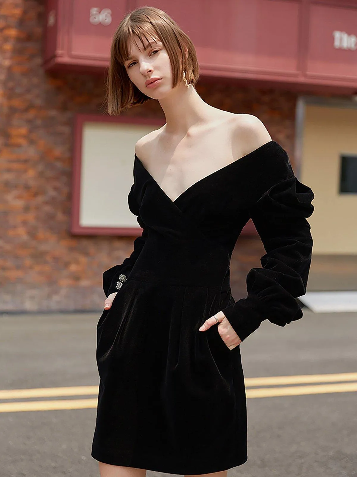 Spring Black Velvet Puff Sleeve V-Neck Dress