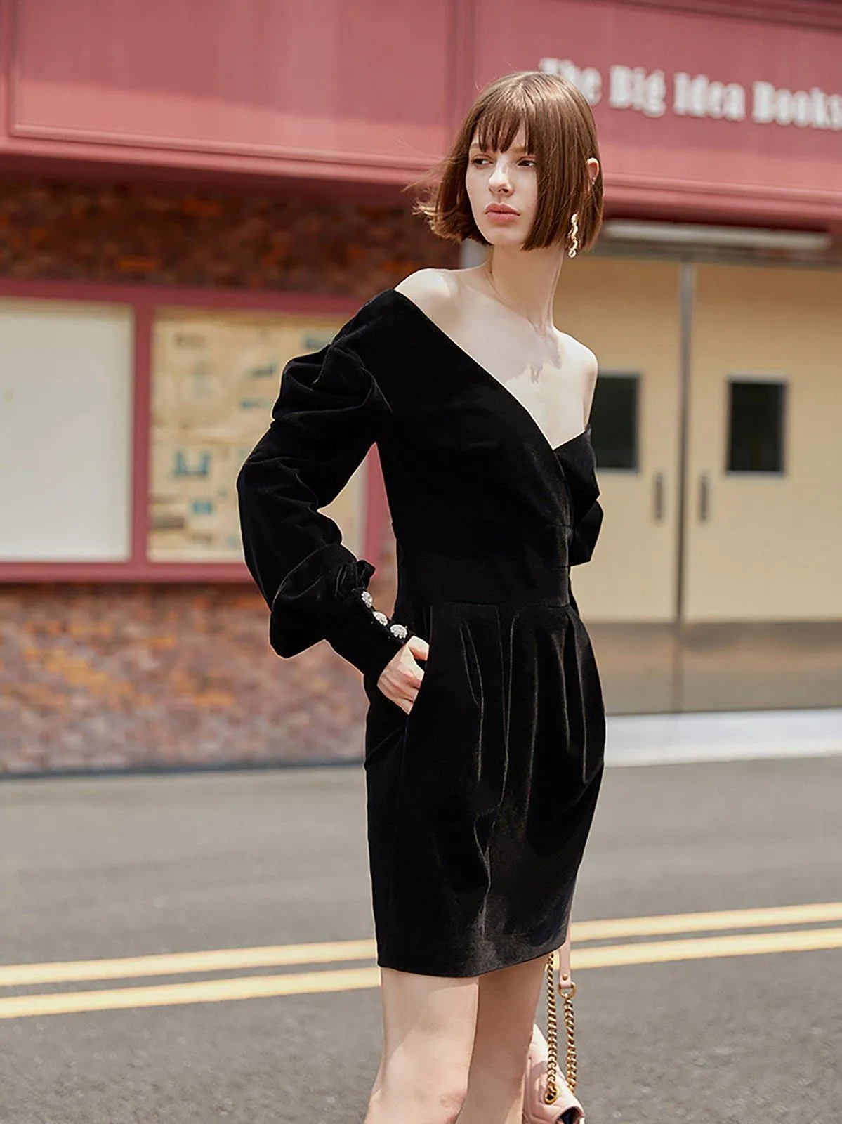 Spring Black Velvet Puff Sleeve V-Neck Dress