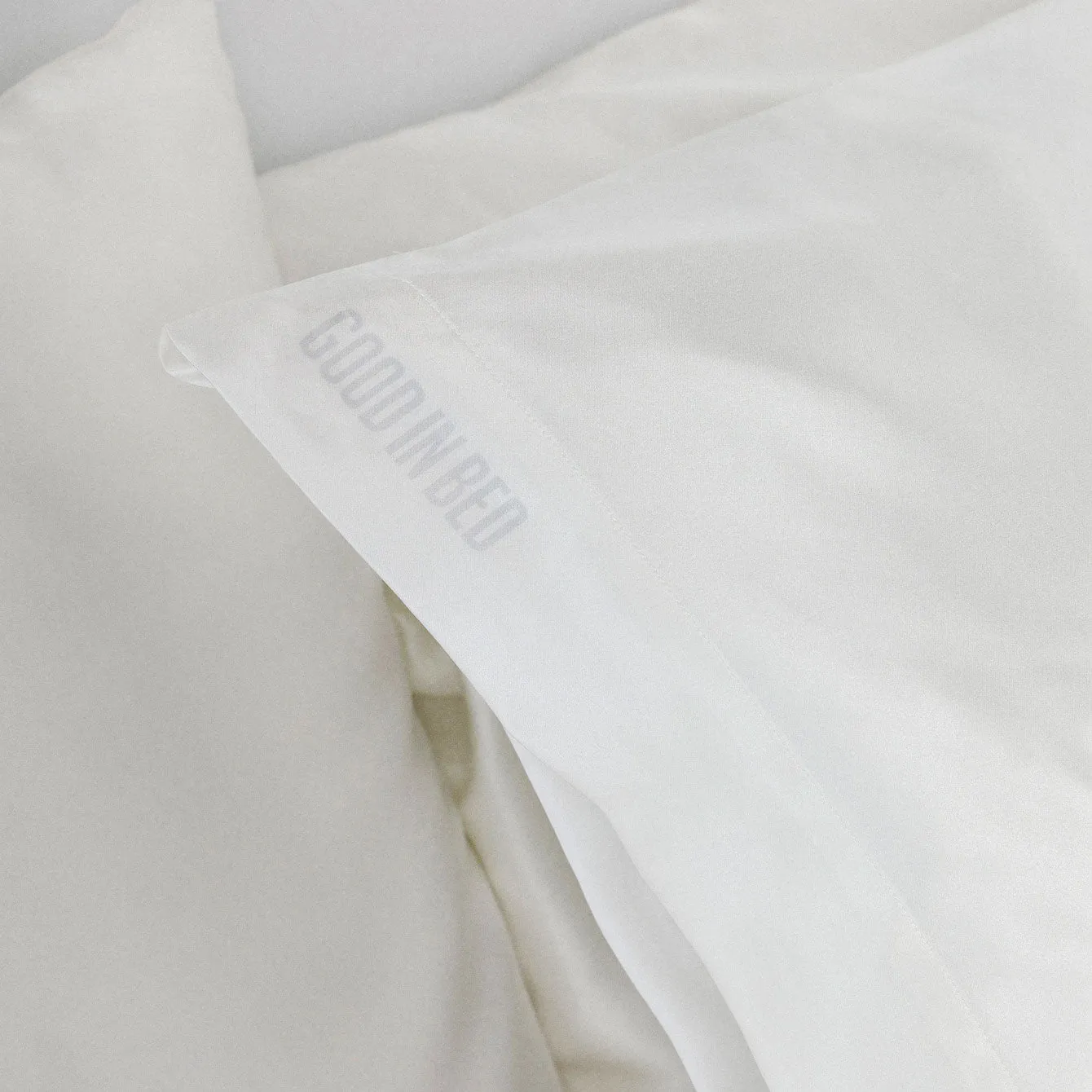 Washable Silk Good in Bed Pillowcase